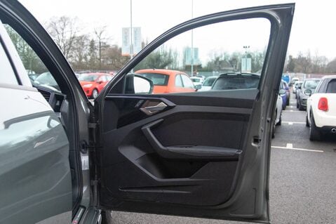 Audi A1 SPORTBACK TFSI S LINE STYLE EDITION 14