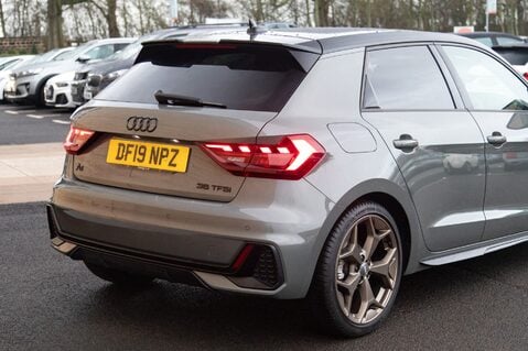 Audi A1 SPORTBACK TFSI S LINE STYLE EDITION 8