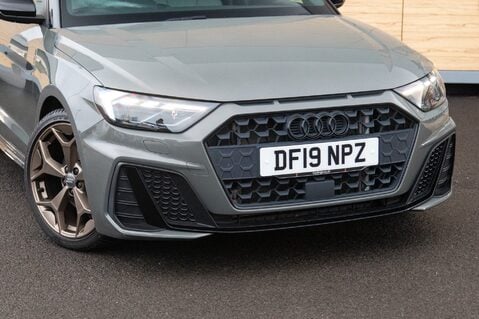 Audi A1 SPORTBACK TFSI S LINE STYLE EDITION 10