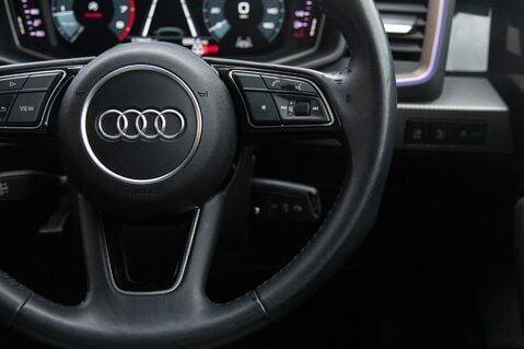 Audi A1 SPORTBACK TFSI S LINE STYLE EDITION 20