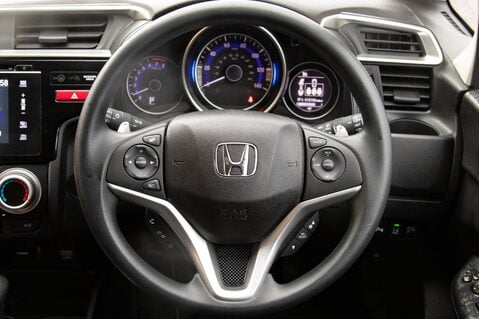 Honda Jazz I-VTEC SE 21