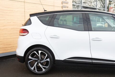 Renault Scenic DYNAMIQUE S NAV DCI 7