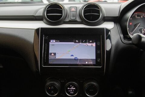 Suzuki Swift SZ5 BOOSTERJET SHVS MHEV 27