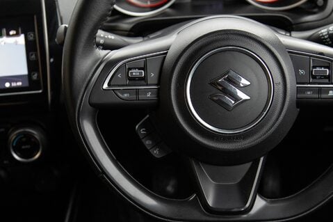 Suzuki Swift SZ5 BOOSTERJET SHVS MHEV 19