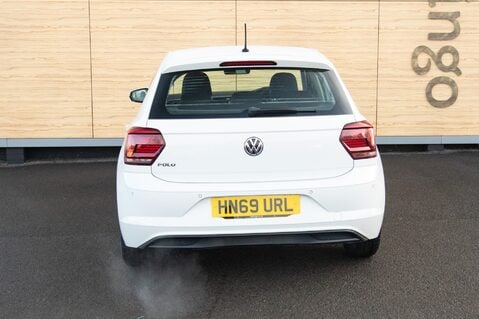 Volkswagen Polo SE TSI 6