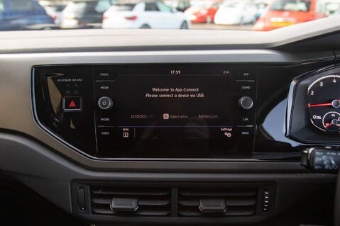 Volkswagen Polo SE TSI 26