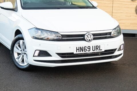 Volkswagen Polo SE TSI 10