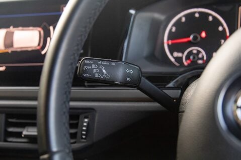 Volkswagen Polo SE TSI 17