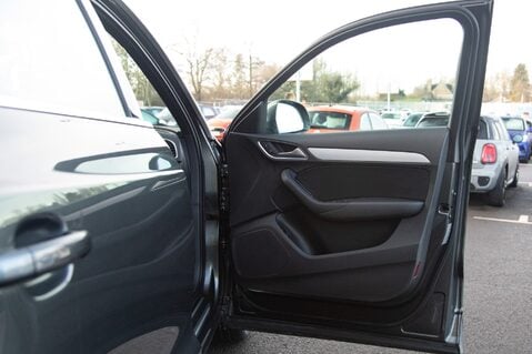 Audi Q3 TFSI S LINE EDITION 14