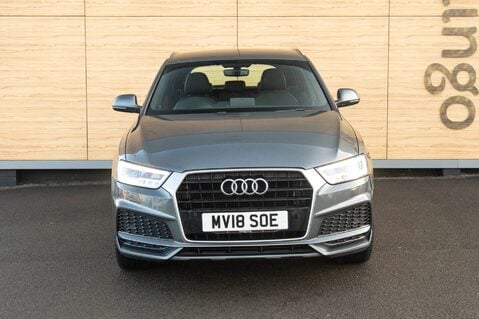 Audi Q3 TFSI S LINE EDITION 5