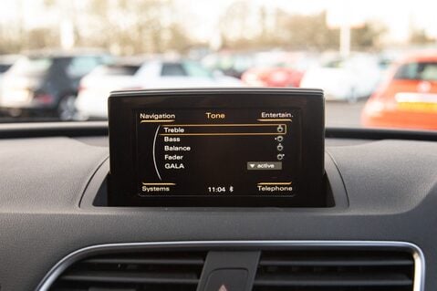 Audi Q3 TFSI S LINE EDITION 23