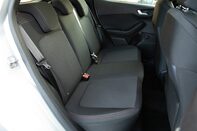 Ford Fiesta ST-LINE 32