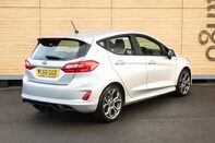 Ford Fiesta ST-LINE 2