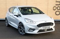 Ford Fiesta ST-LINE 1