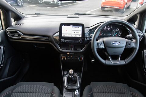 Ford Fiesta ST-LINE 3