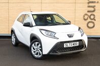 Toyota Aygo X VVT-I PURE 1