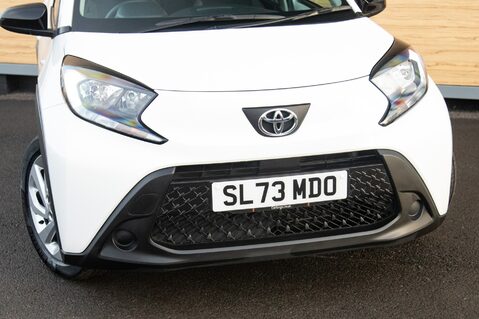 Toyota Aygo X VVT-I PURE 10