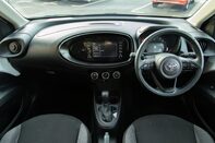 Toyota Aygo X VVT-I PURE 3