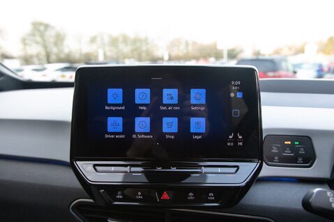 Volkswagen ID.3 FAMILY 28