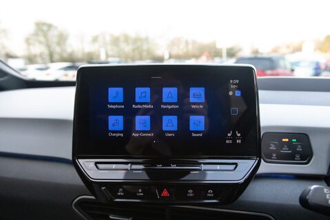 Volkswagen ID.3 FAMILY 27