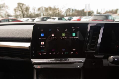 Renault Megane TECHNO 27