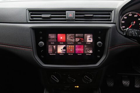 SEAT Ibiza TSI FR 28