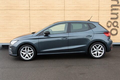 SEAT Ibiza TSI FR 13