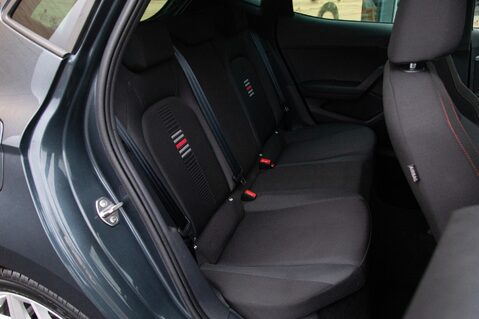 SEAT Ibiza TSI FR 37