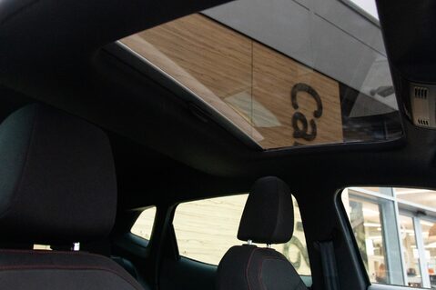 SEAT Ibiza TSI FR 33