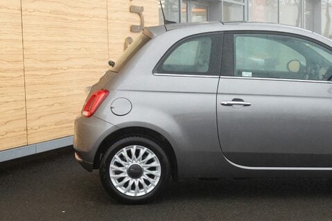 Fiat 500 DOLCEVITA MHEV 7