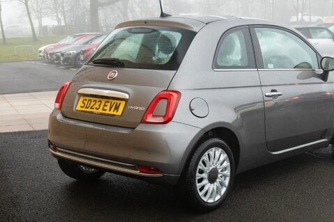 Fiat 500 DOLCEVITA MHEV 8