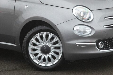 Fiat 500 DOLCEVITA MHEV 11