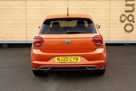 Volkswagen Polo R-LINE TSI 6