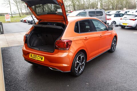 Volkswagen Polo R-LINE TSI 36