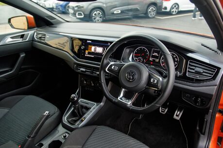 Volkswagen Polo R-LINE TSI