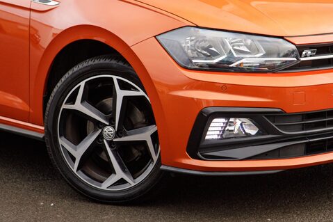 Volkswagen Polo R-LINE TSI 11