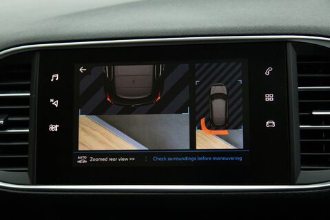 Peugeot 308 PURETECH S/S GT LINE 29