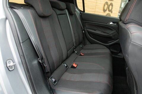 Peugeot 308 PURETECH S/S GT LINE 35