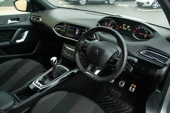 Peugeot 308 PURETECH S/S GT LINE