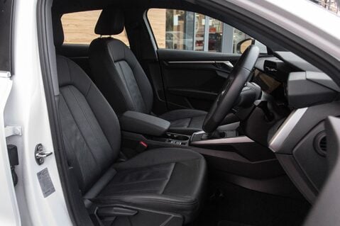 Audi A3 SPORTBACK TFSI SPORT 34