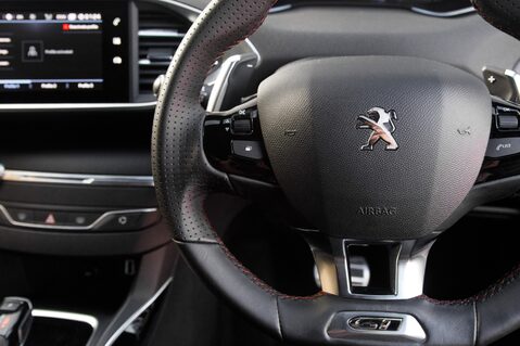 Peugeot 308 PURETECH S/S GT DIGITAL 19