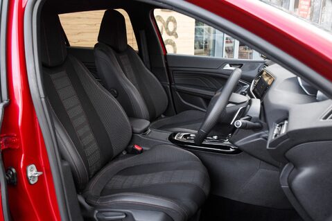 Peugeot 308 PURETECH S/S GT DIGITAL 31