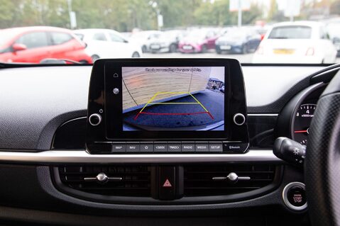 Kia Picanto X-LINE S 27