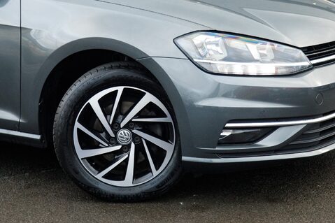 Volkswagen Golf MATCH TSI EVO 11