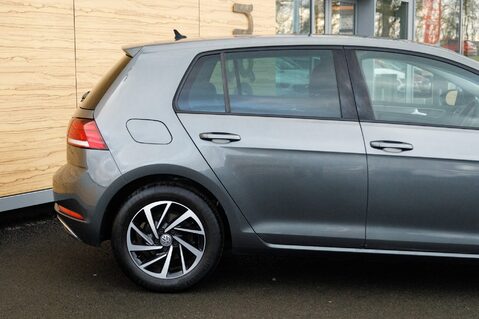 Volkswagen Golf MATCH TSI EVO 7