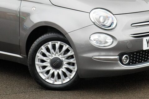 Fiat 500 DOLCEVITA MHEV 11