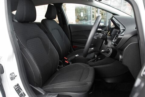 Ford Fiesta ZETEC 29