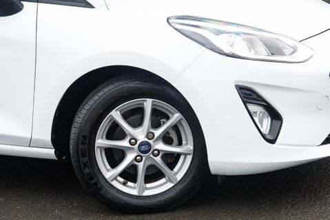 Ford Fiesta ZETEC 11