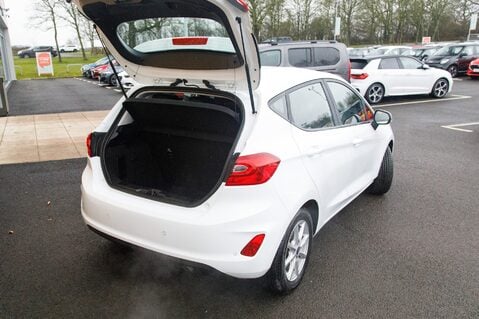 Ford Fiesta ZETEC 33