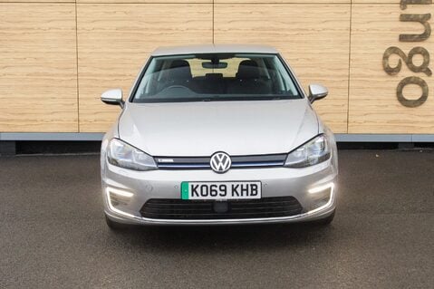 Volkswagen Golf E-GOLF 5